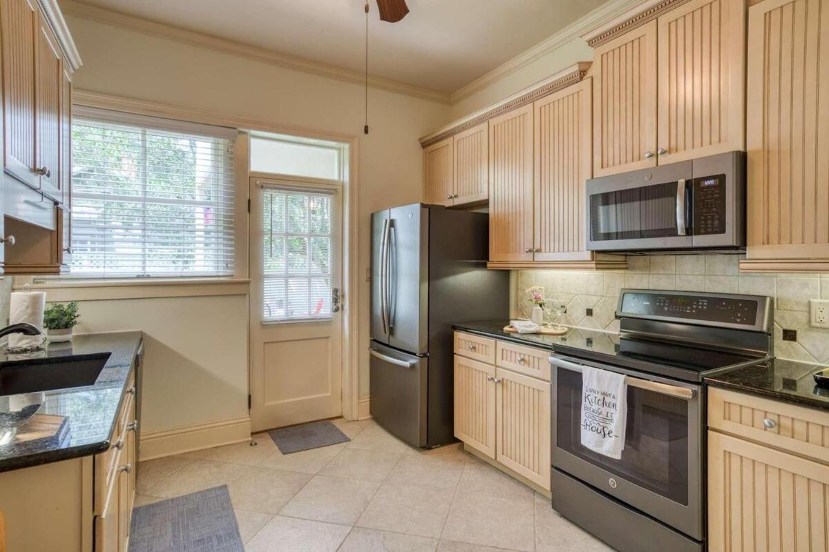 Cozy Quiet St Augustine Private Condo - 2Bed, 1 Bath, Sleeps 6, Steps To Historic St Augustine Center & All Tourist Attractions, Restaurants, Cafes, Backyard, Porch St. Augustine Kültér fotó