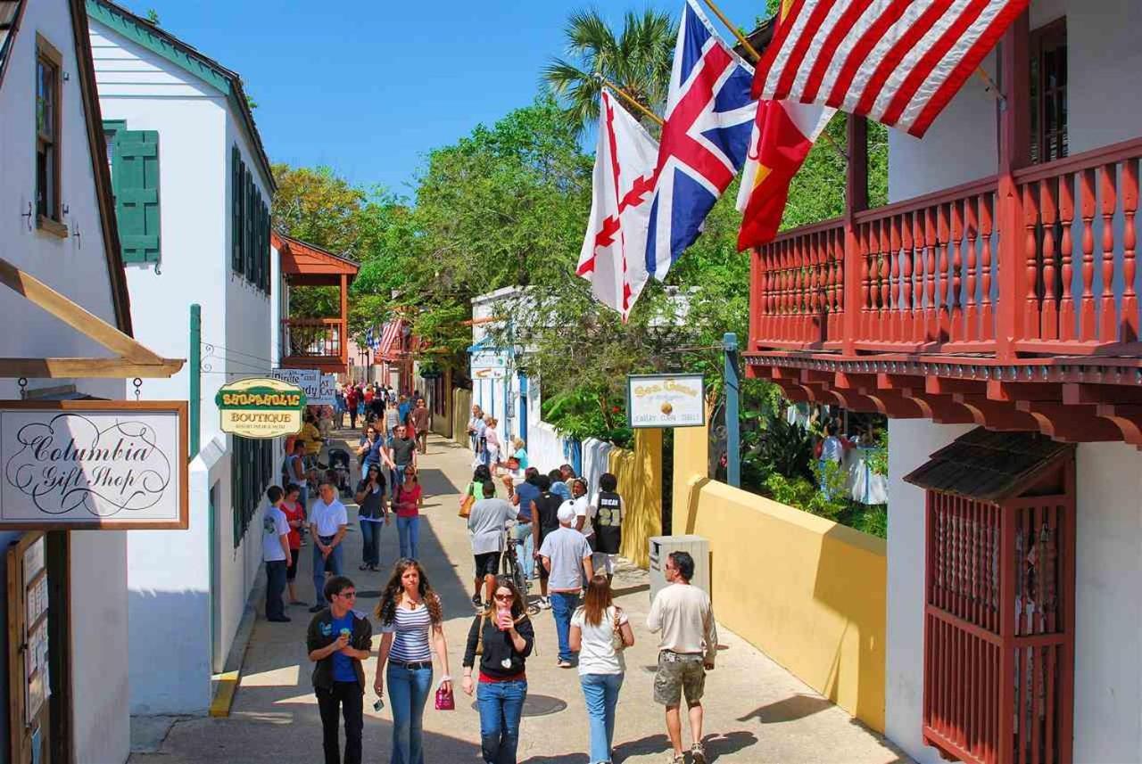 Cozy Quiet St Augustine Private Condo - 2Bed, 1 Bath, Sleeps 6, Steps To Historic St Augustine Center & All Tourist Attractions, Restaurants, Cafes, Backyard, Porch St. Augustine Kültér fotó